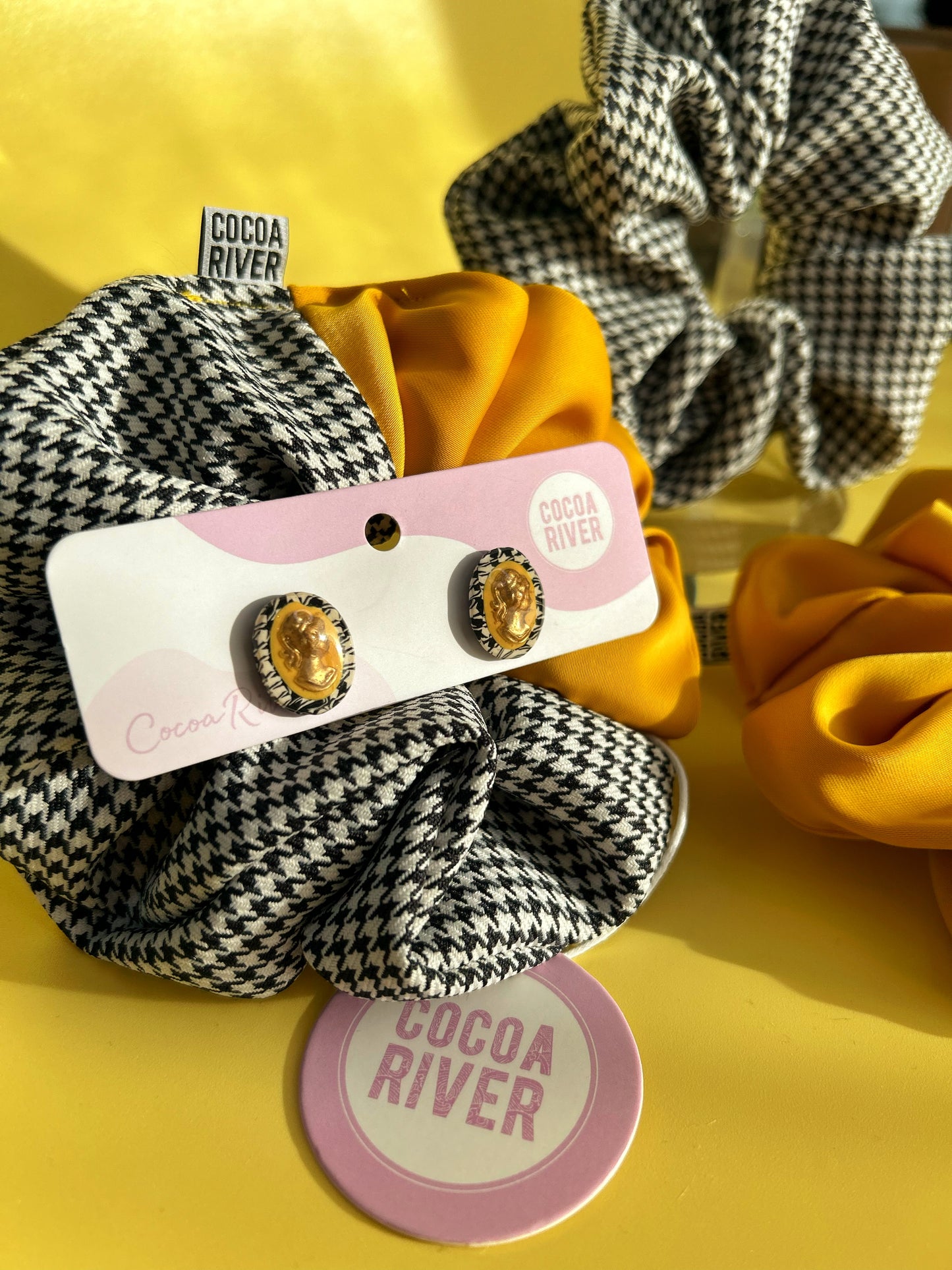 Canary & Houndstooth Cameo Studs (.925s)