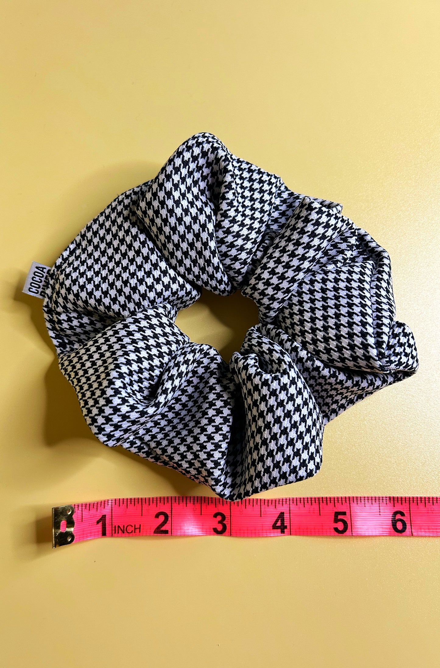 Houndstooth Jumbo Scrunchie