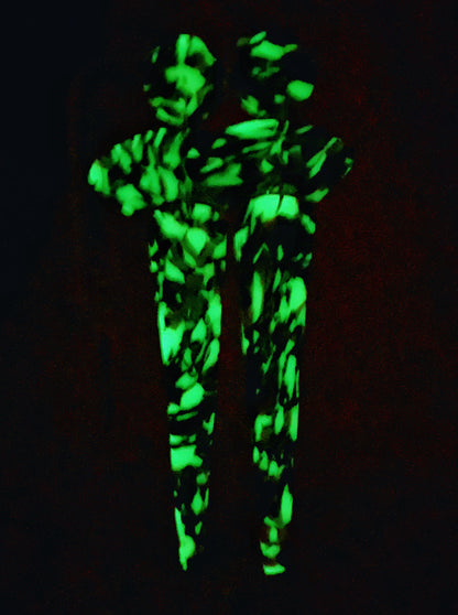 Glow in the Dark Daggers (925s)