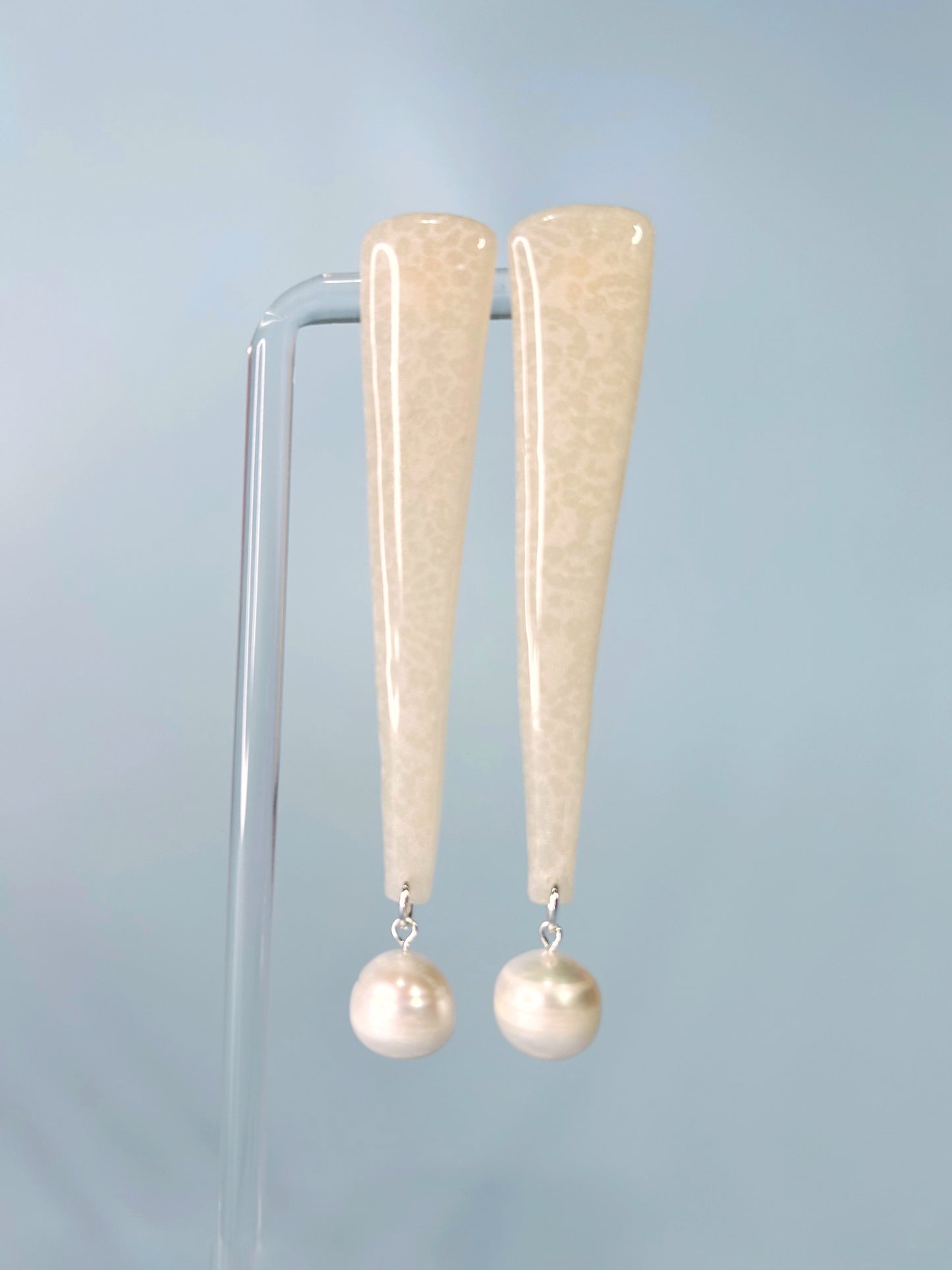 Subtle Lace Yvonne's Pearls (.925s)